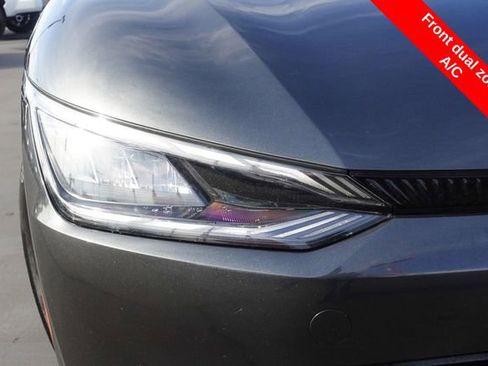 Used 2022 Kia EV6 Light image 5