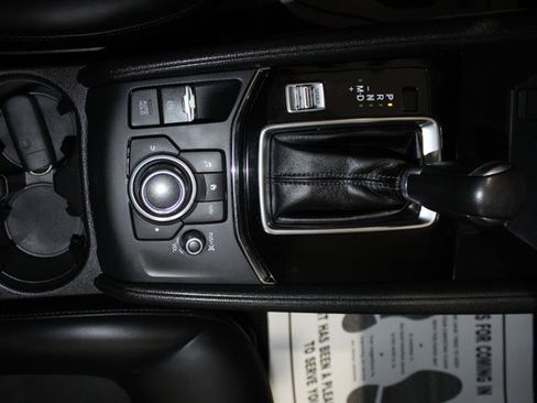 Used 2018 MAZDA CX-5 Touring w/ Preferred Equipment Package AWD/4WD image 21