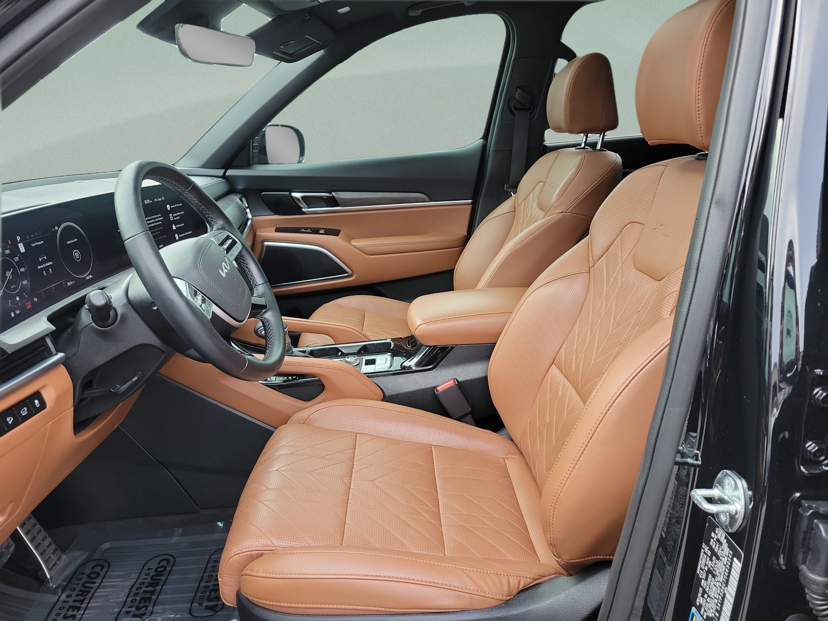 Certified 2025 Kia Telluride SX X-Line AWD/4WD image 16