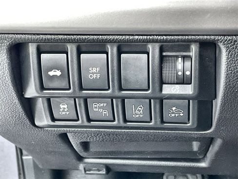 Used 2016 Subaru Legacy 2.5i Limited image 16