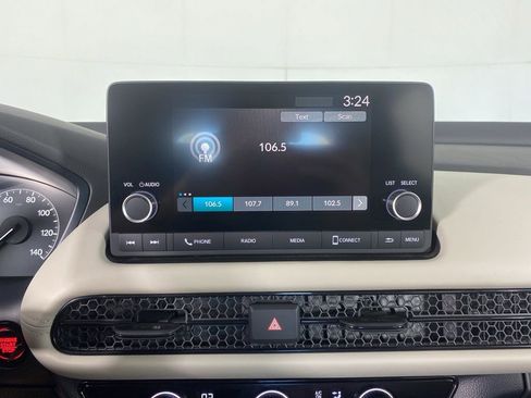 Used 2023 Honda HR-V LX image 19