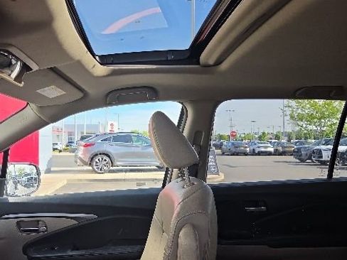 Used 2016 Honda Pilot EX-L image 17