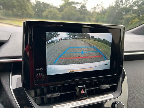 Certified 2024 Toyota Corolla SE image 23