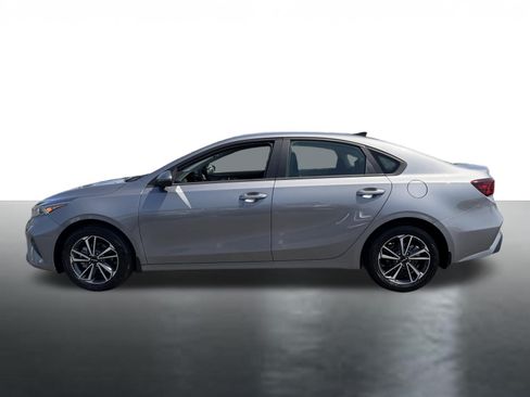 Certified 2024 Kia Forte LXS w/ LXS Technology Package FWD image 5