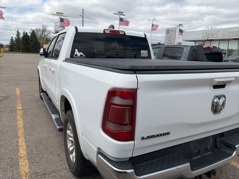 Used 2021 RAM 1500 Laramie AWD/4WD image 5
