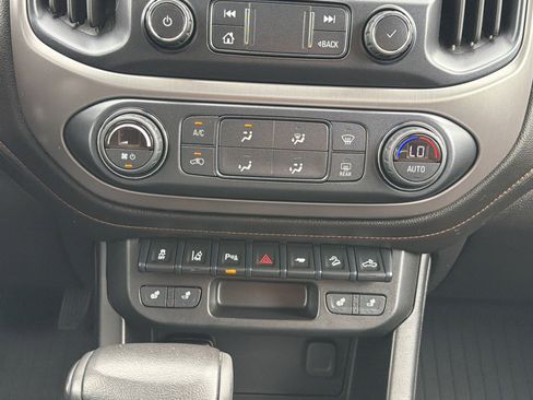 Used 2021 GMC Canyon AT4 w/ Driver Alert Package AWD/4WD image 21