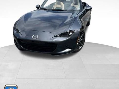 Used 2016 MAZDA MX-5 Miata Grand Touring RWD image 1