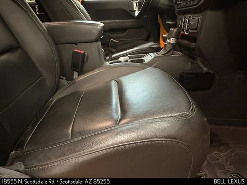 Used 2021 Jeep Wrangler Unlimited Sahara AWD/4WD image 28