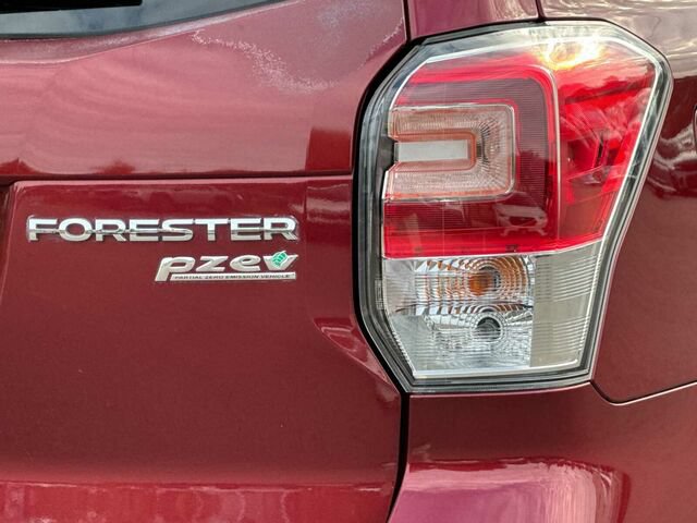 Used 2017 Subaru Forester 2.5i Premium w/ Popular Package #1A AWD/4WD image 31