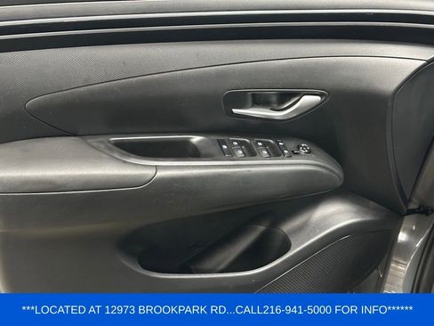 Used 2024 Hyundai Santa Cruz SE FWD image 7
