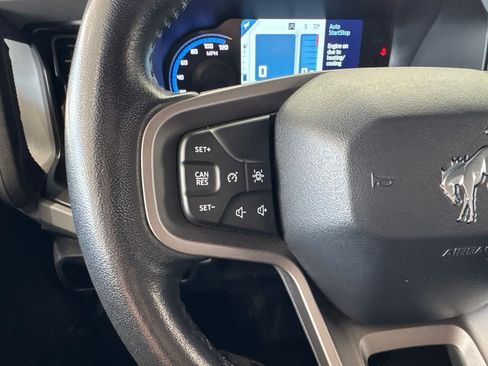 Used 2023 Ford Bronco Big Bend w/ Sasquatch Package AWD/4WD image 18