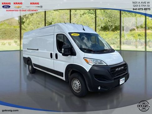 Used 2025 RAM ProMaster 3500 w/ Convenience Group FWD image 3