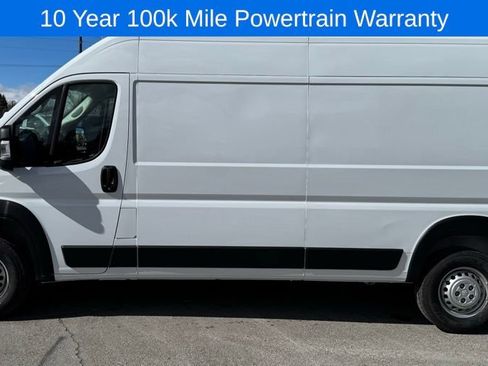 New 2026 RAM ProMaster 2500 w/ Convenience Group FWD image 3