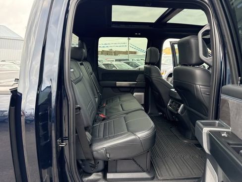 Used 2025 Ford F250 Platinum AWD/4WD image 38