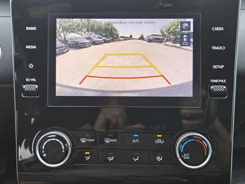 Used 2023 Hyundai Santa Cruz SEL w/ Activity Package FWD image 7