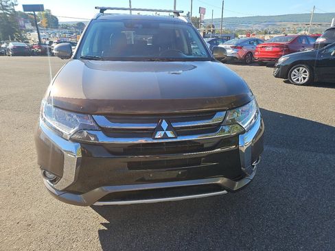 Used 2018 Mitsubishi Outlander GT image 8