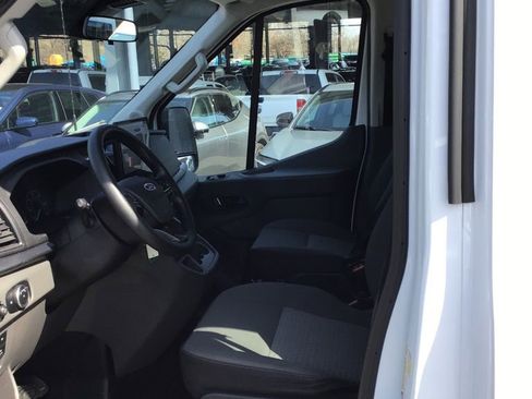 Used 2023 Ford Transit 350 XLT image 6