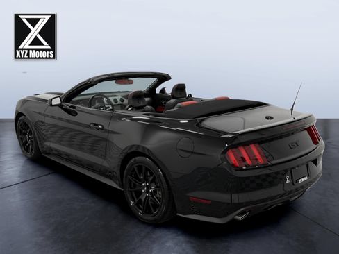 Used 2017 Ford Mustang GT Premium w/ Equipment Group 401A RWD image 5