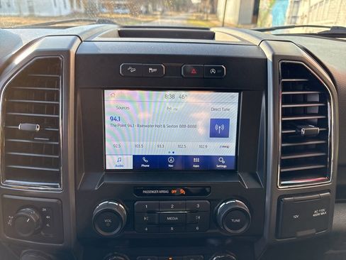 Used 2019 Ford F150 XLT w/ Equipment Group 302A Luxury image 15