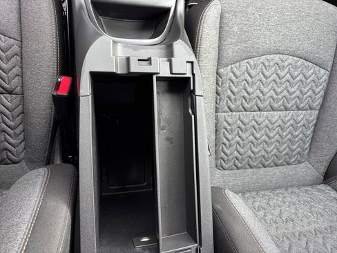 Used 2024 Chevrolet Equinox LT w/ LPO, Floor Liner Package image 34