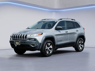 Used 2018 Jeep Cherokee Trailhawk AWD/4WD video 1