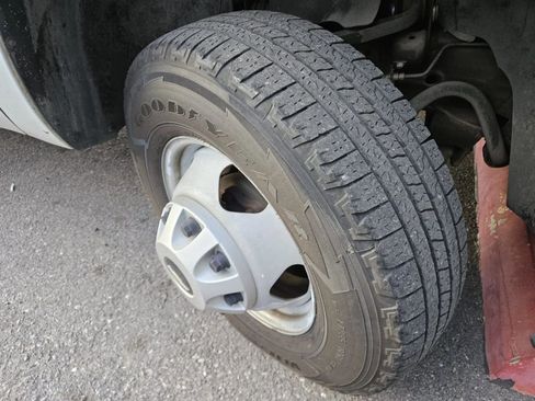 Used 2014 Chevrolet Silverado 3500 W/T image 19