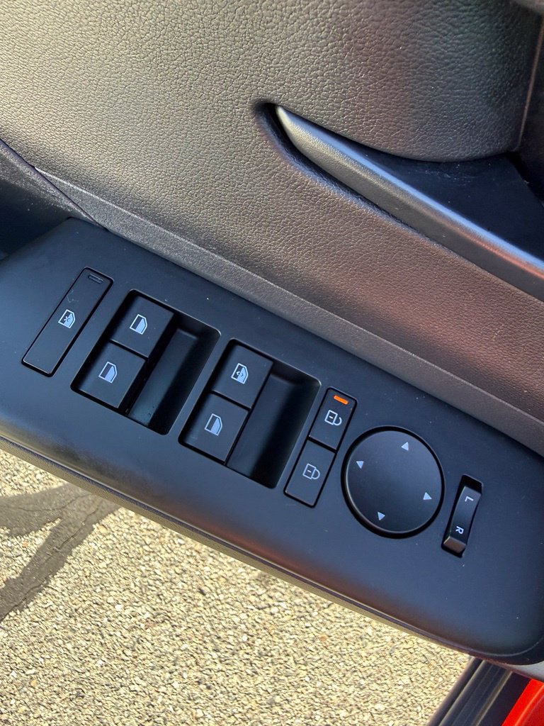 Certified 2024 Hyundai Kona SEL AWD/4WD image 22