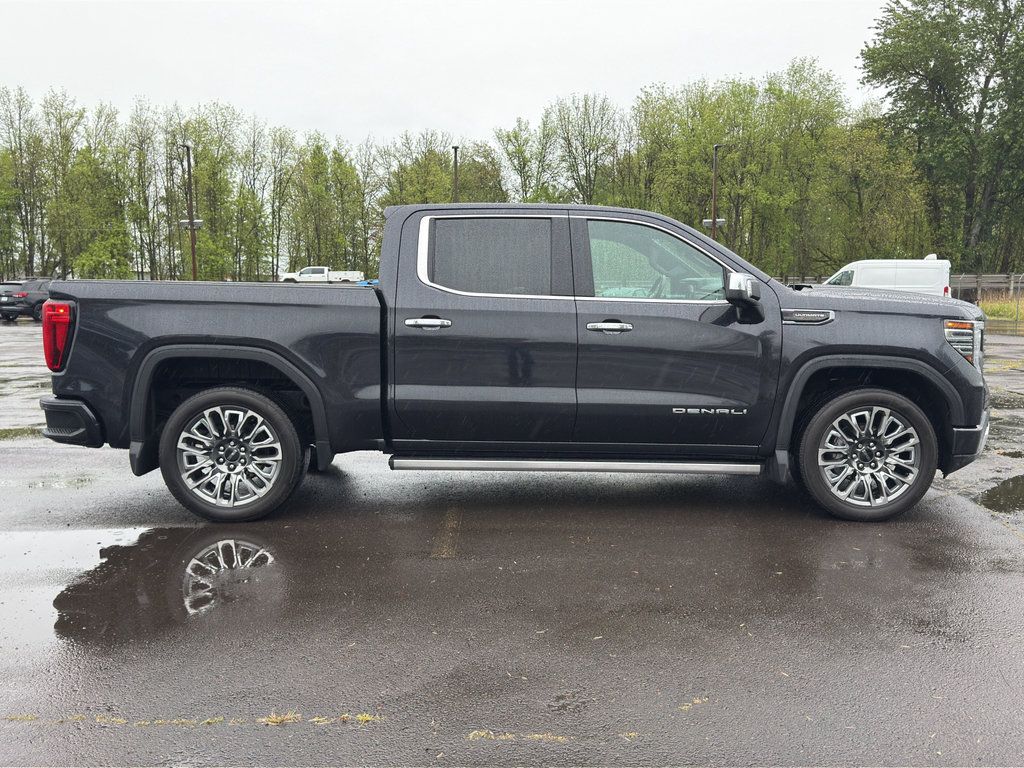 Used 2022 GMC Sierra 1500 Denali Ultimate AWD/4WD image 25
