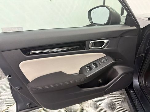 Used 2022 Honda Civic EX image 10