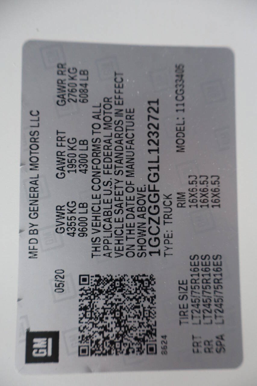 Used 2020 Chevrolet Express 3500 RWD image 9