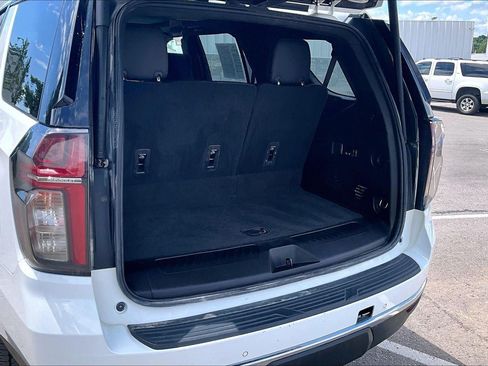 Used 2021 Chevrolet Tahoe LT w/ LT Signature Plus Package AWD/4WD image 4