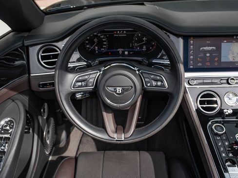 Used 2024 Bentley Continental GT S image 28