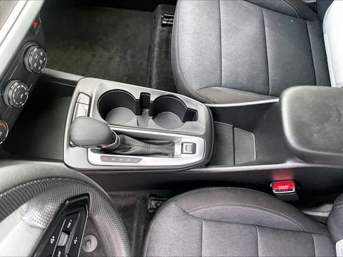Used 2024 Chevrolet Trax LS FWD image 19