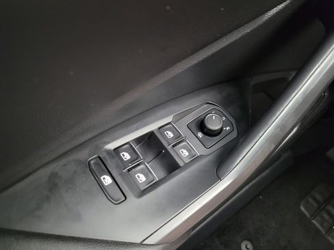 Used 2021 Volkswagen Jetta R-Line w/ R-Line Cold Weather Package FWD image 27