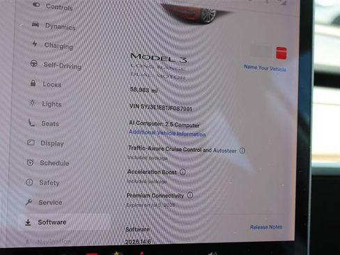 Used 2018 Tesla Model 3 Long Range AWD/4WD image 16