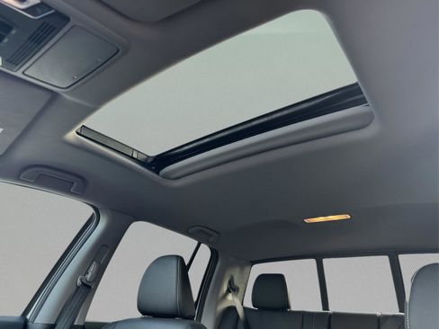 Used 2023 Honda Ridgeline RTL-E image 23