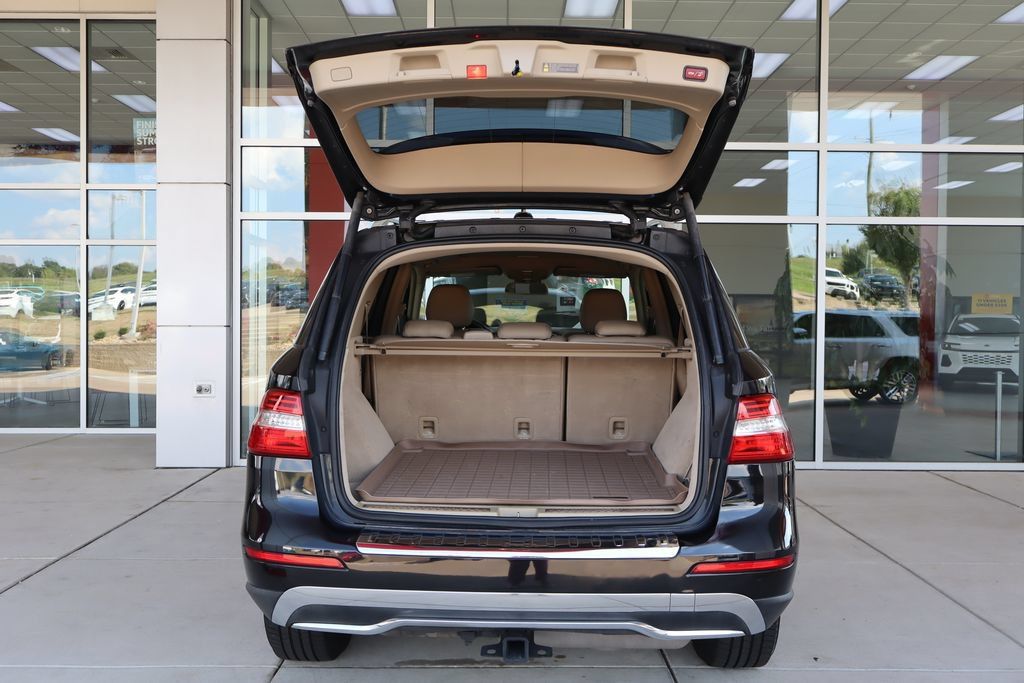 Used 2015 Mercedes-Benz ML 250 BlueTEC 4MATIC image 8