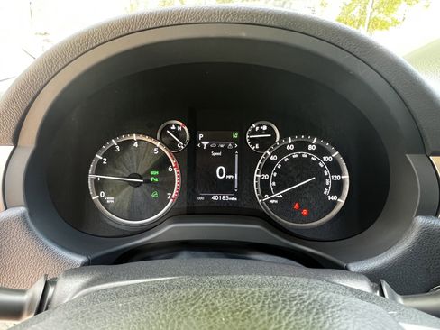 Used 2023 Lexus GX 460 Premium w/ Premium Plus Package image 22