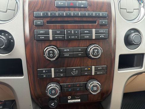 Used 2012 Ford F150 Lariat w/ Lariat Chrome Pkg AWD/4WD image 14