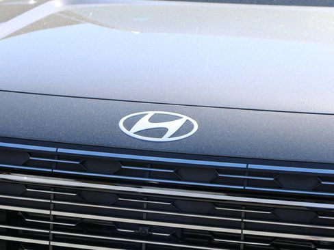 Used 2026 Hyundai Palisade Calligraphy FWD image 12