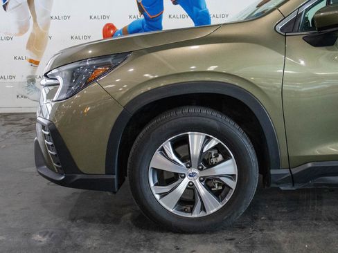 Used 2025 Subaru Ascent Premium AWD/4WD image 15