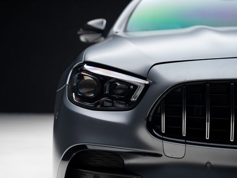 Used 2022 Mercedes-Benz E 53 AMG 4MATIC Sedan image 9