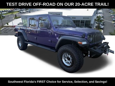 New 2026 Jeep Gladiator Sport image 2