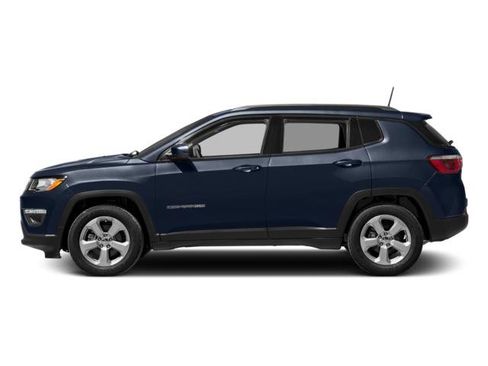 Used 2017 Jeep Compass Trailhawk w/ Safe & Security Group AWD/4WD image 1
