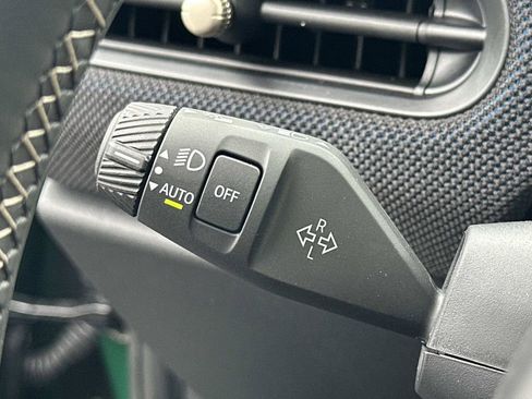 New 2026 MINI Cooper 4-Door Hardtop FWD image 17