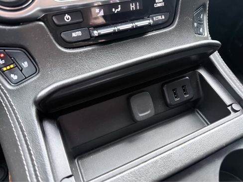 Used 2020 Chevrolet Tahoe Premier image 25