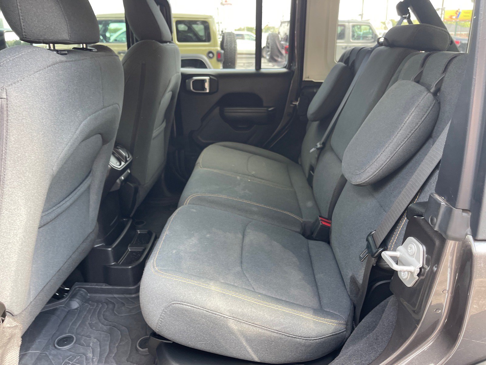 Used 2025 Jeep Wrangler Unlimited Sport S 4xe AWD/4WD image 12