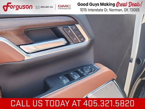 New 2026 GMC Sierra 2500 Denali Ultimate AWD/4WD image 16