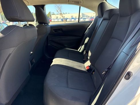 Used 2022 Toyota Corolla LE image 26