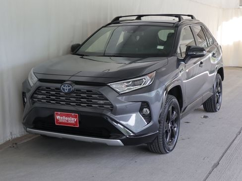 Used 2019 Toyota RAV4 XSE AWD/4WD image 26